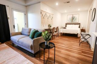 1bdrmapartment In The-heartofphiladelphia - 0