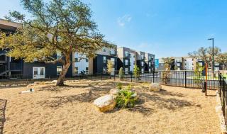 Luxe 1B|Pool|Marble Falls Escape - Marble Falls - 3