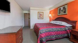 Knights Inn Ferguson MO - Saint Louis - 5