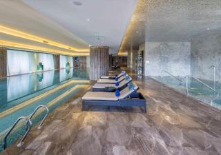 Grand Bay Hotel Beijing - Xiaotangzhuang - 5