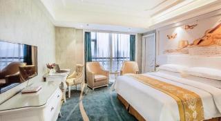Vienna Hotel Guiyang Jiaxiulou Jichang Road - Guiyang - 9