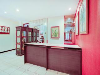 OYO Flagship 90425 Hotel 22 - 1