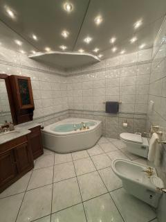 Stillvoll mit Sauna und Whirlpool - Daaden - 3