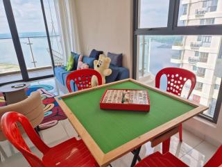 8 Pax 3 Room 3 Baths - Funky Pop Art Seaview Home - Johor Bahru - 8