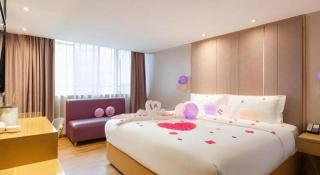 Lavande Hotel Guangzhou Tianhe Park Metro Station - 1