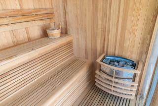 Landhaus Paco freistehendes Ferienhaus mit 2100qm eingezäuntem Garten, Wohnküche, Sauna, Kamin - Blaufelden - 1