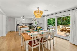 Gorgeous Modern Cottage with Beautiful Outdoor Living and Foosball Table in Massachusetts - 7