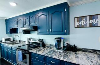 Lakefront Cottage with Spacious Deck and Great Views in NY - - 5
