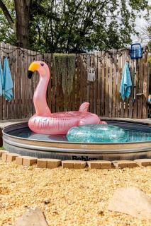 Thoughtfully Design Cottage with Breathtaking Indoor and Outdoor in Maryland - 3