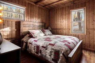 Spectacular Lofted Cabin with Screened Porch, BBQ, and Fire Pit in West Virginia - 4