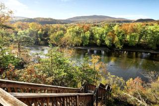 Stunning Secluded Log Cabin with River Access in Paw Paw, Maryland - 8