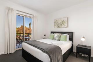 Hurtle Views - Adelaide - 0