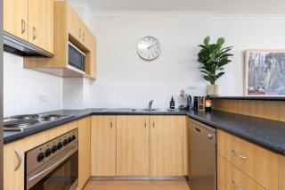 Hurtle Views - Adelaide - 2