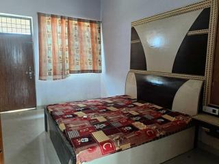 Hotel O Lord Krishna - Alīgarh - 4