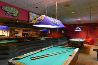 Americas Best Value Inn & Suites Victoria - Victoria - 1