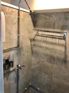 MET A Space Pod @ Chinatown - 2