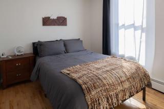 Historic Ramsay Retreat by Calgary Stampede - Calgary - 8