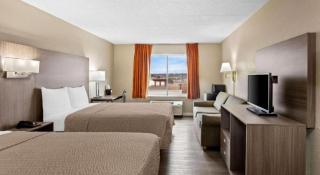 Econo Lodge - Willowbrook - 9