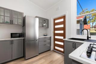 Bath Street Cottages - Adelaide - 8