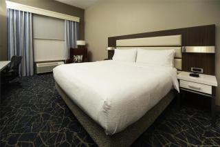 Hilton Garden Inn Fayetteville/Fort Bragg - 2