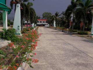 Rawanda Resort Hotel - 4