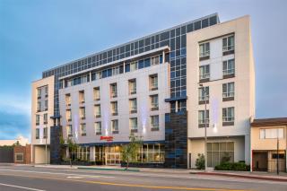 Hampton Inn by Hilton North Hollywood - North Hollywood - 9