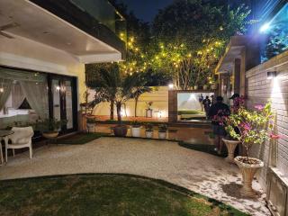 The G8 - Noida - 1