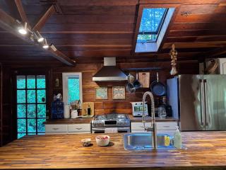 Casalarada - House by the Creek - Watsonville - 5