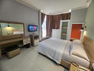 Hotel Celebes - 1