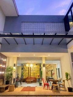 Pantes Hotel Semarang - Semarang - 3
