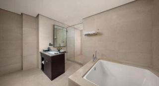 Kaihua International Hotel - Quzhou - 3