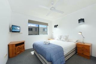 Lindomare Unit 17, 11 Orvieto Tce, Kings Beach - Caloundra - 6