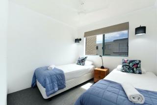 Lindomare Unit 17, 11 Orvieto Tce, Kings Beach - Caloundra - 5