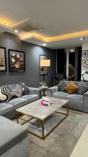 Goldcrest Mall DHA Phase 4 Lahore Premium Shopping & Luxury Living Destination - Lahore - 9