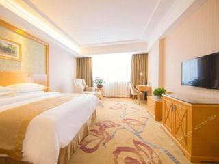 Vienna Hotel Guangzhou Changlong Chinese Food Court Branch - Canton - 9