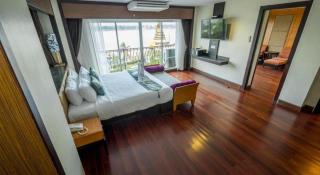 LANDMARK NAKHONPHANOM HOTEL - 1