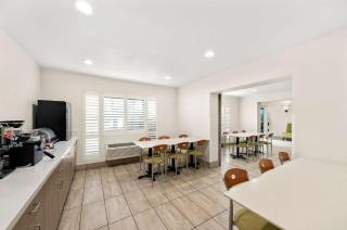 Best Western Executive Inn - 5