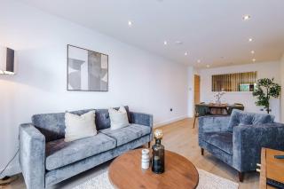 Chic City Centre 2 Bed NEW with Terrace & Parking - Leeds - 9