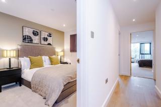 Chic City Centre 2 Bed NEW with Terrace & Parking - Leeds - 1