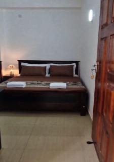 Rajinis-Place - Dehiwala - 1