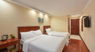 GreenTree Inn Nanjing Forestry University National Exhibition Center Express Hotel - Nanjing - 1