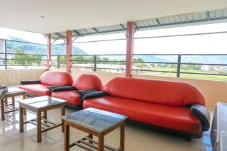 OYO 2966 Hotel Atriaz - Tulungagung - 3