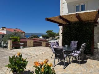 Apartments Malou - Baška Voda - 1