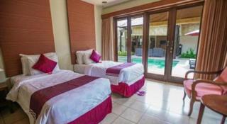 Tanjung Lesung Beach Hotel - Carita - 3