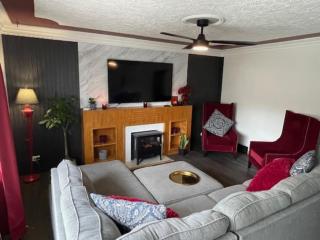 Merlot House - Calgary - 0