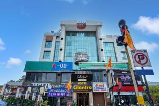Collection O Viman Nagar Downtown Formerly Hotel Cilantro - Pune - 0