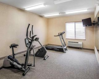 Rodeway Inn & Suites - Salina - 4