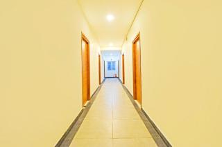 Townhouse Kondapur Near Botanical Garden - Hyderabad - 4