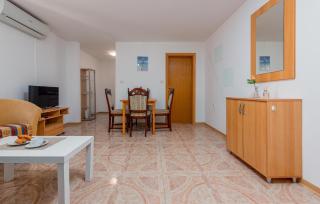 1 Bedroom Beautiful Apartment In Seline - Seline - 2