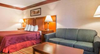 Quality Inn & Conference Center - Brattleboro - 1